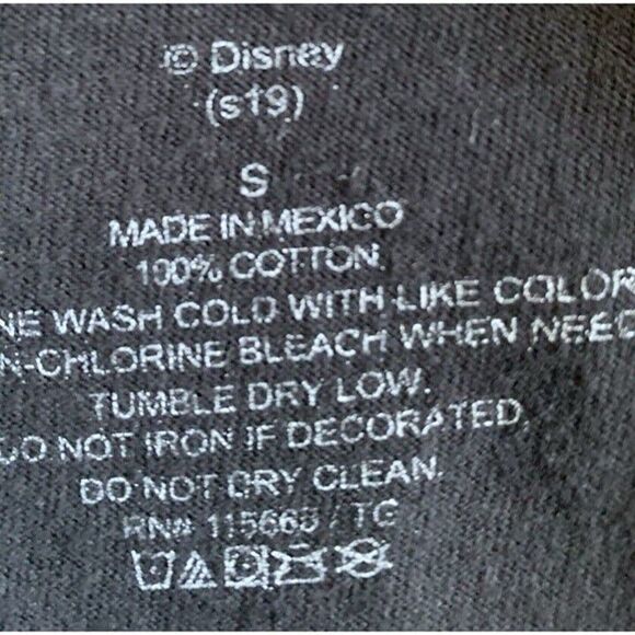 Nightmare Before Christmas  Mens SMALL Tee Disney Tim Burton Must See to Believe - Picture 5 of 7